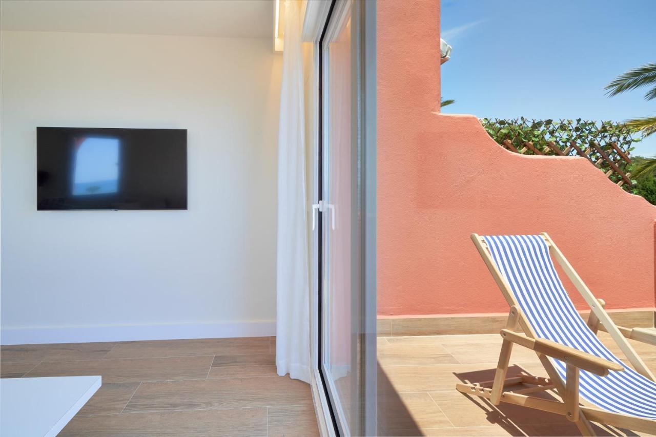 Sea Suite Beachfront Marbellac Extérieur photo